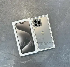 New Apple iPhone 15 Pro Max 256 GB Silver