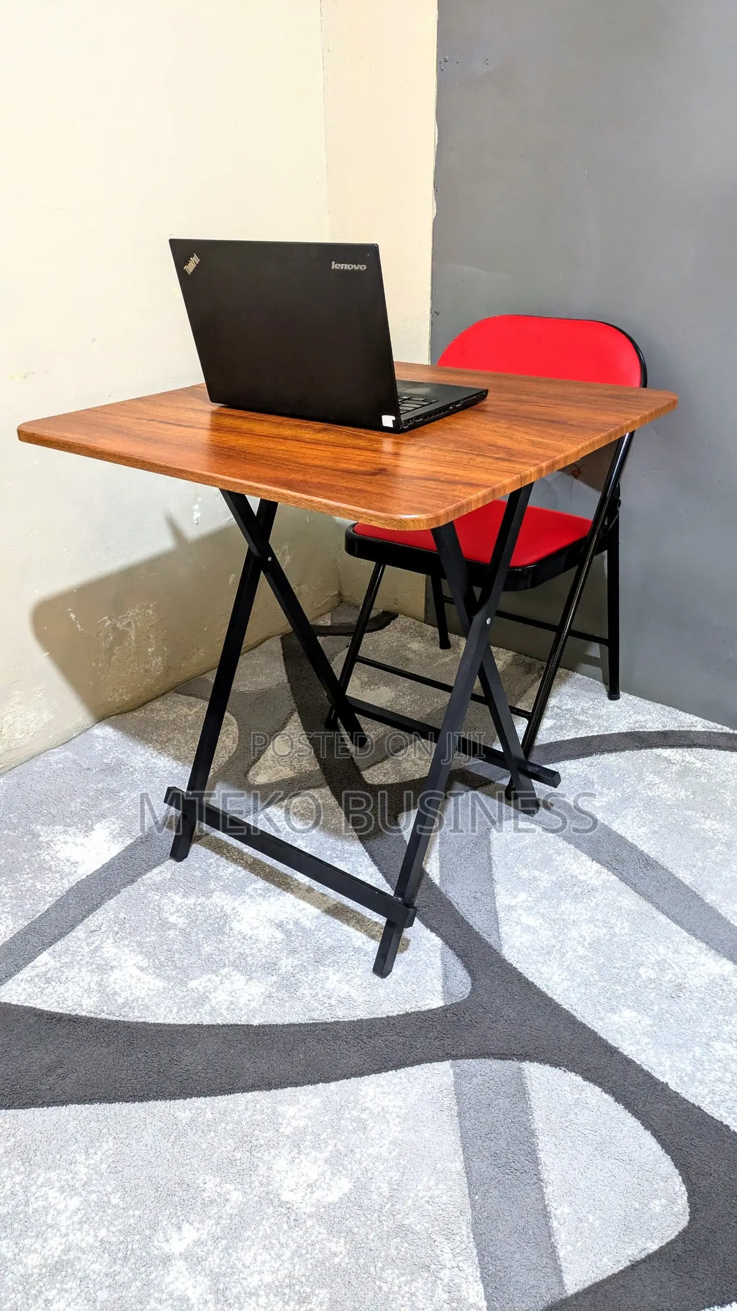 Folding Tables