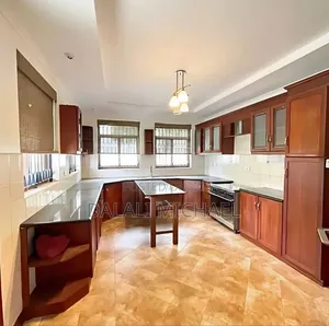 5bdrm House in Salasala, Mbezi Beach for sale