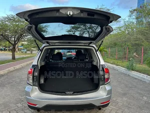 Subaru Forester 2010 Silver