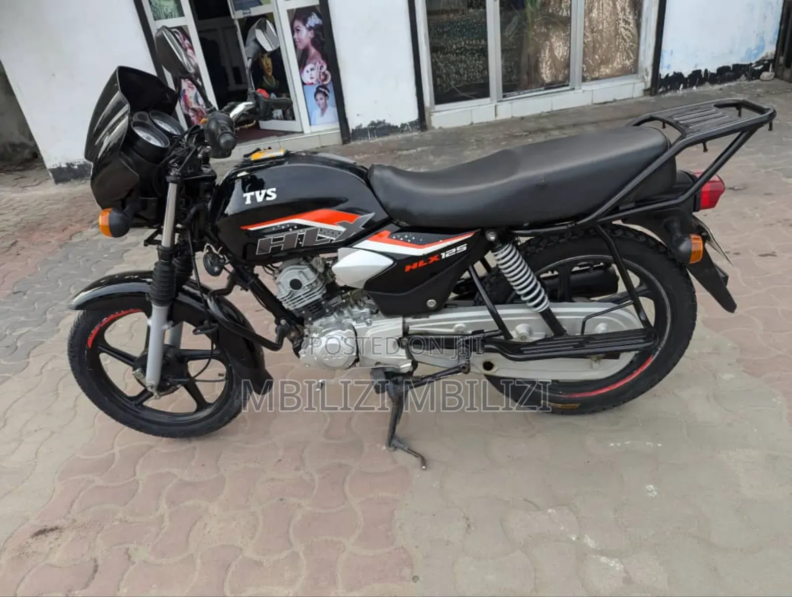 TVS HLX 125 2025 Black