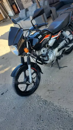 TVS HLX 125 2025 Black