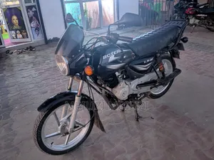 Bajaj Boxer X125 2024 Black