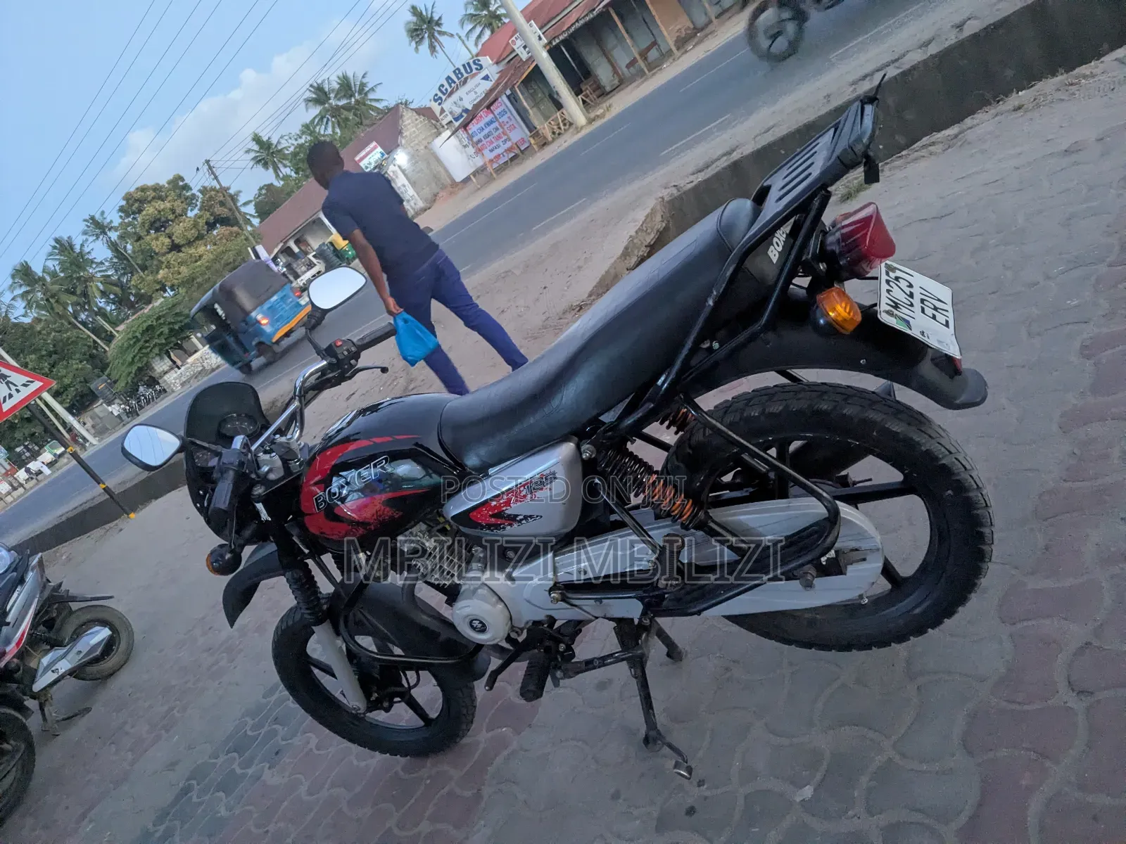 Bajaj Boxer X125 2025 Black