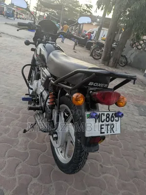 Bajaj Boxer 125 2024 Black