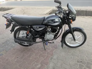 Bajaj Boxer 125 2024 Black