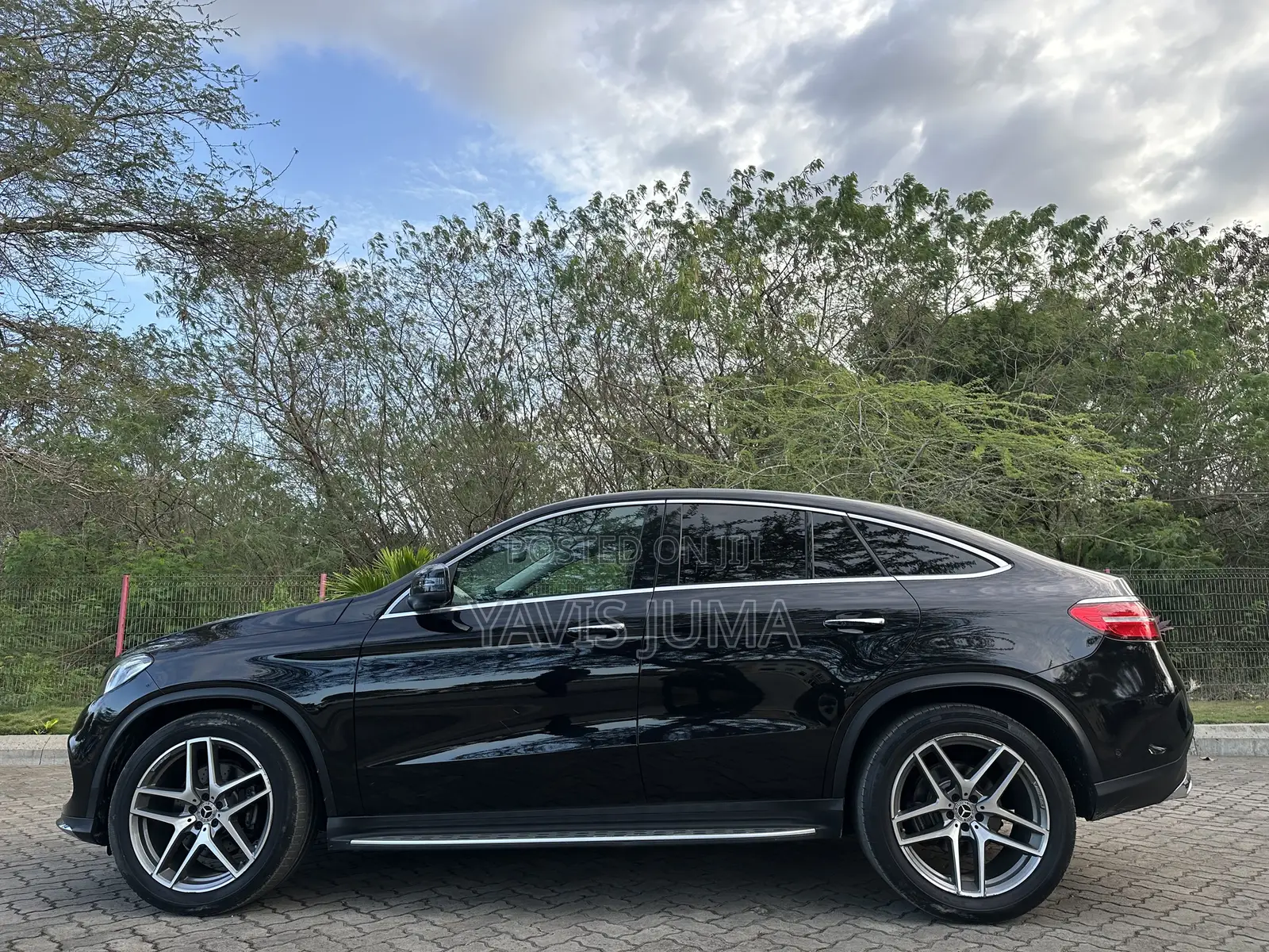 Mercedes-Benz GLE-Class 2017 Black