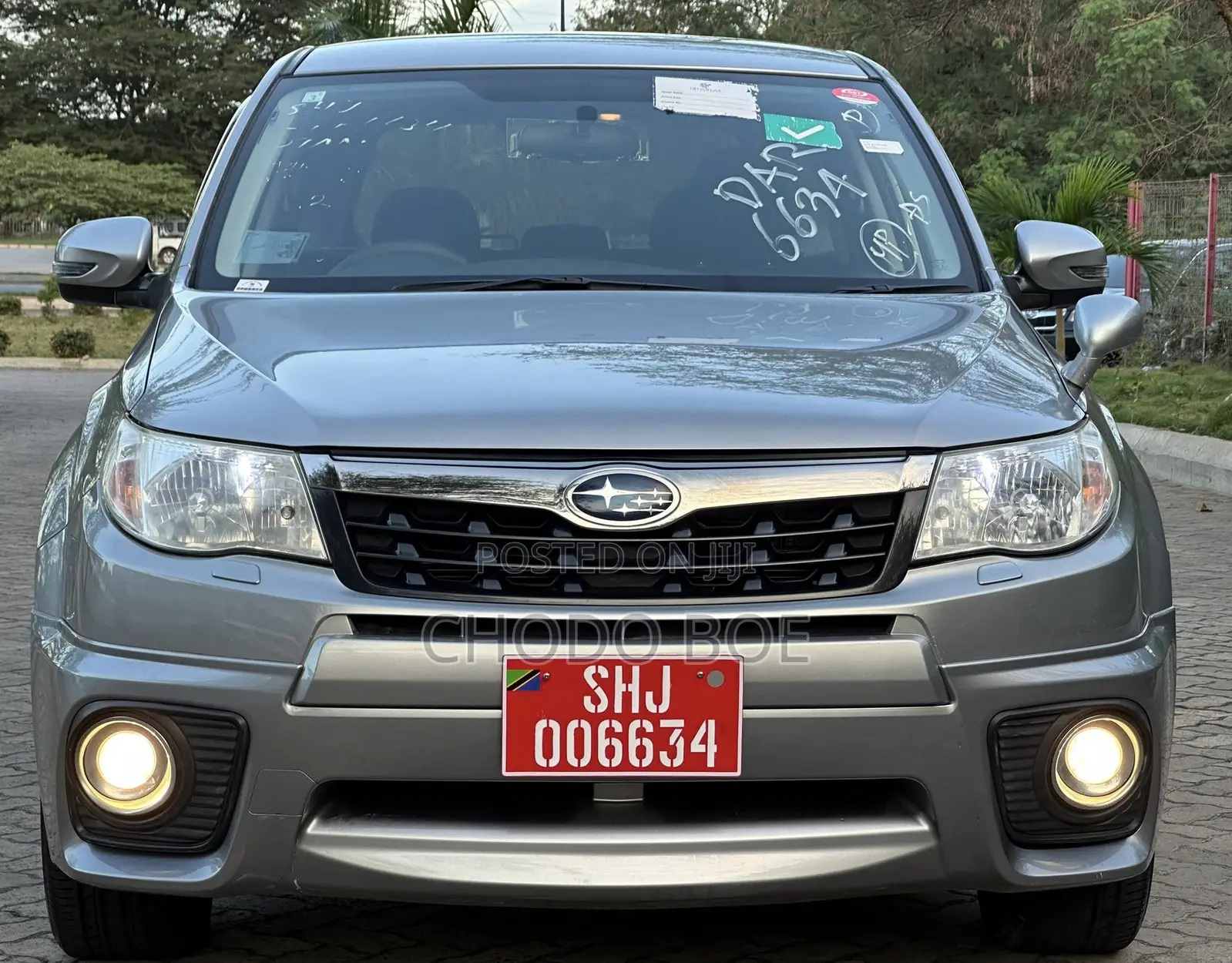 Subaru Forester 2011 Gray