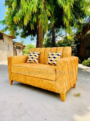 Sofa Ya Watu Wawili Classic Sana Dog Color