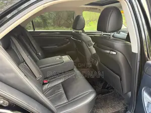 Toyota Crown 2005 Matt Black