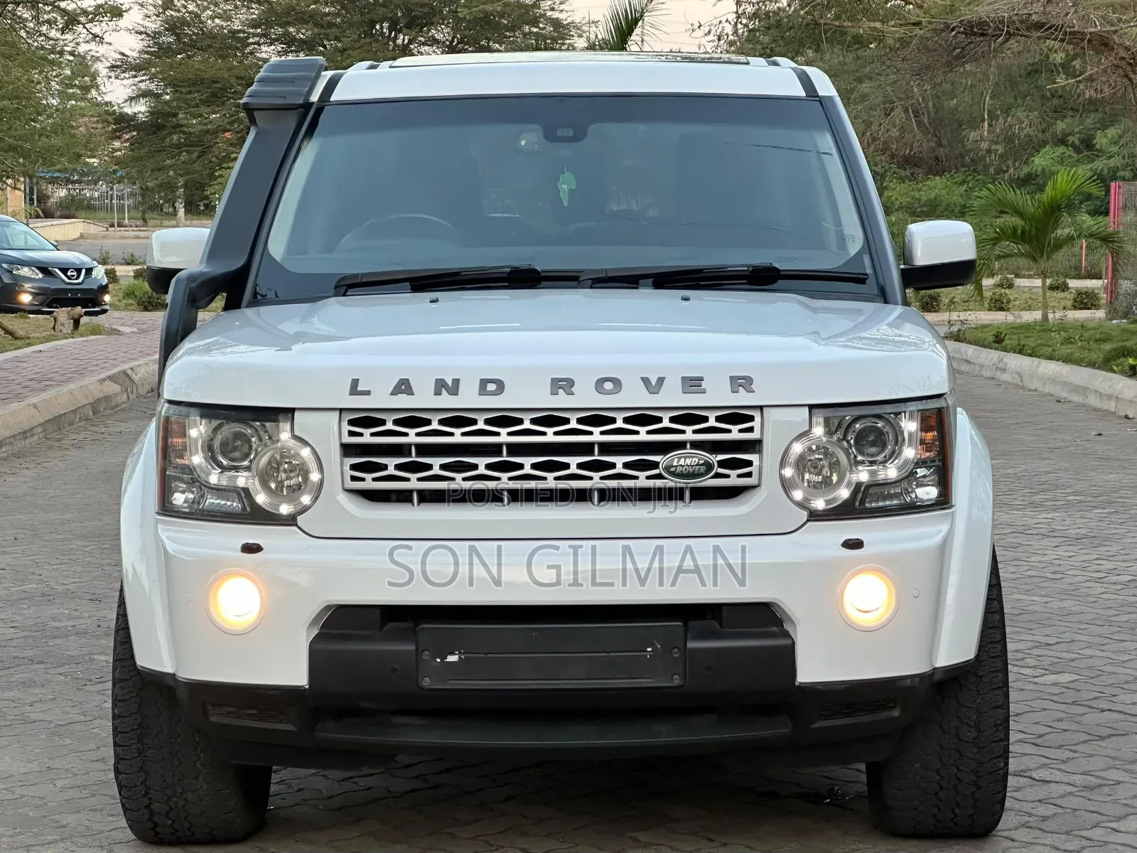 Land Rover Discovery 2014 Pearl