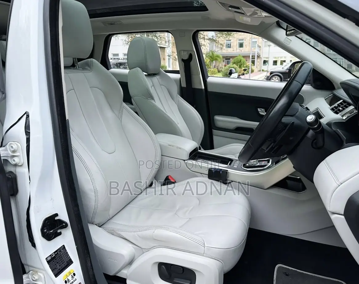 Land Rover Range Rover Evoque 2013 Pearl