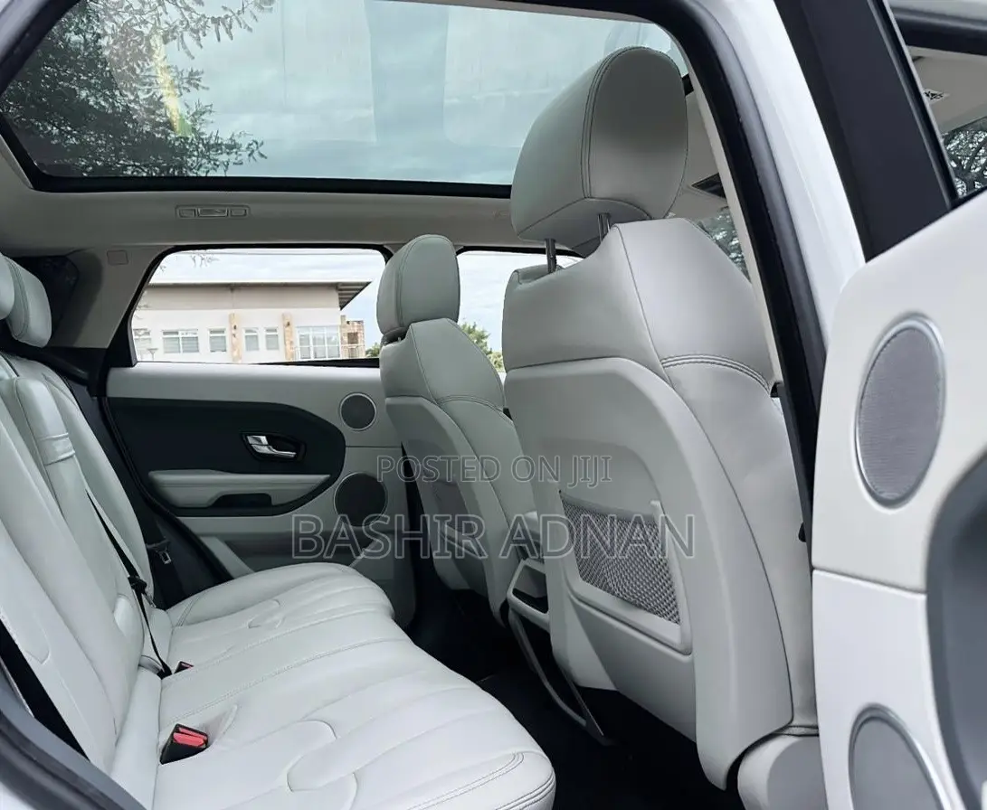 Land Rover Range Rover Evoque 2013 Pearl