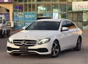 Mercedes-Benz E220 2017 White