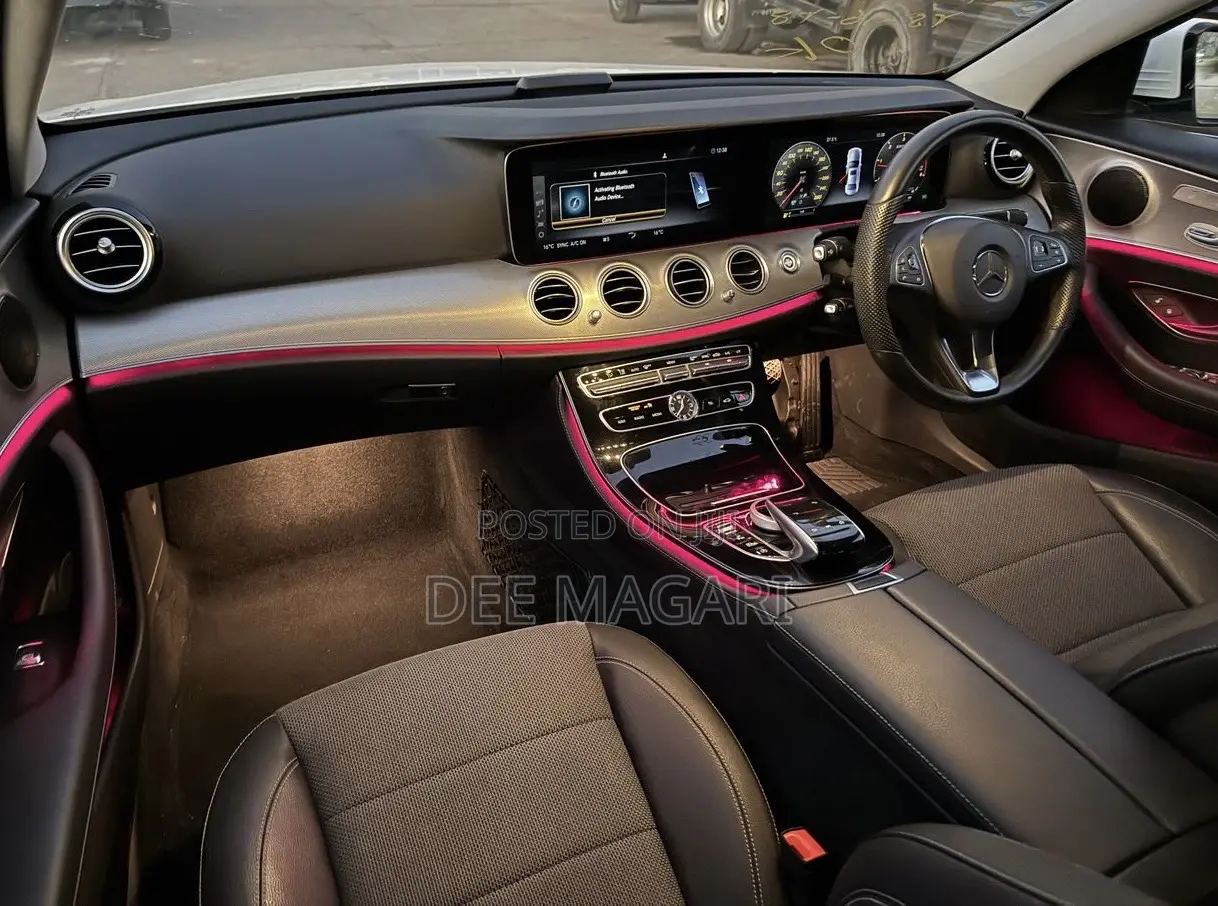 Mercedes-Benz E220 2017 White