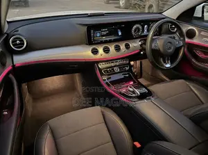 Mercedes-Benz E220 2017 White