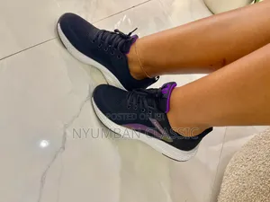 Sketchers Women's Shoes