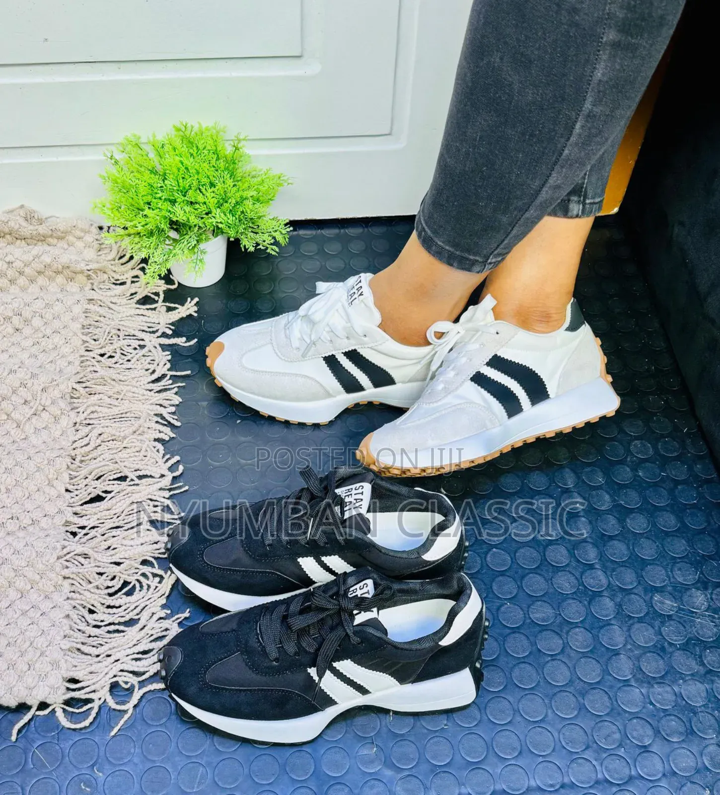 New Balance Sneakers Women's