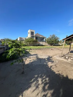 Plot at Kunduchi Jeshini