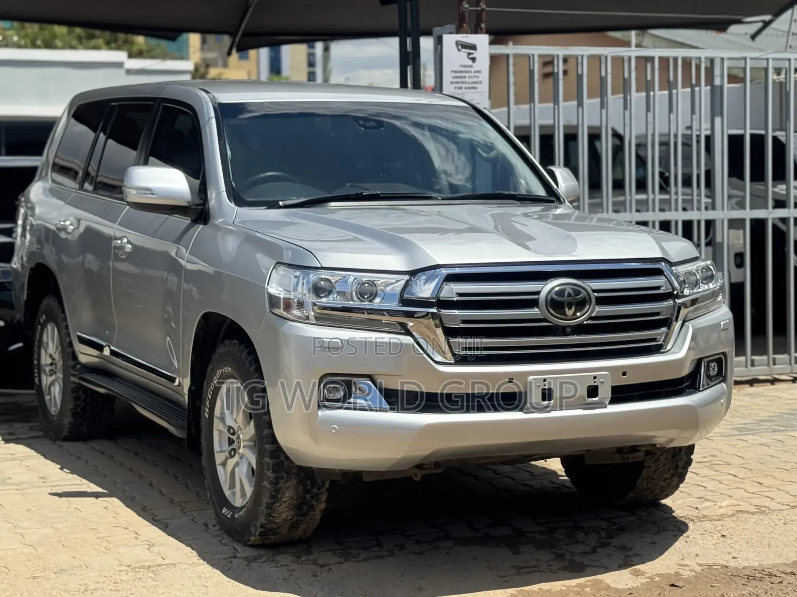 Toyota Land Cruiser 2017 Silver