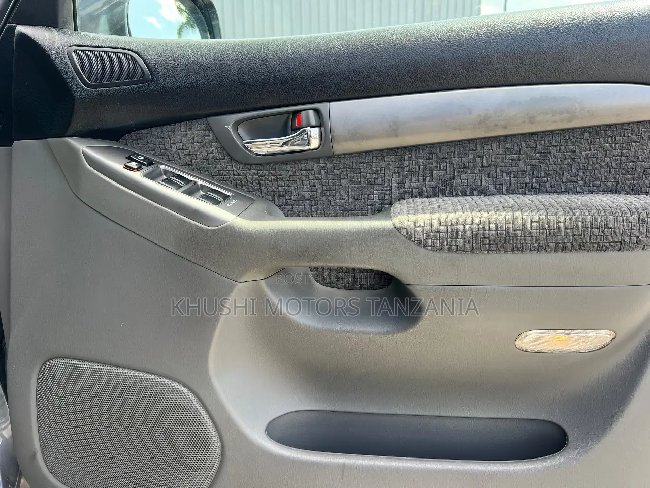 Toyota Land Cruiser Prado 3.4 5dr 2004 Gray