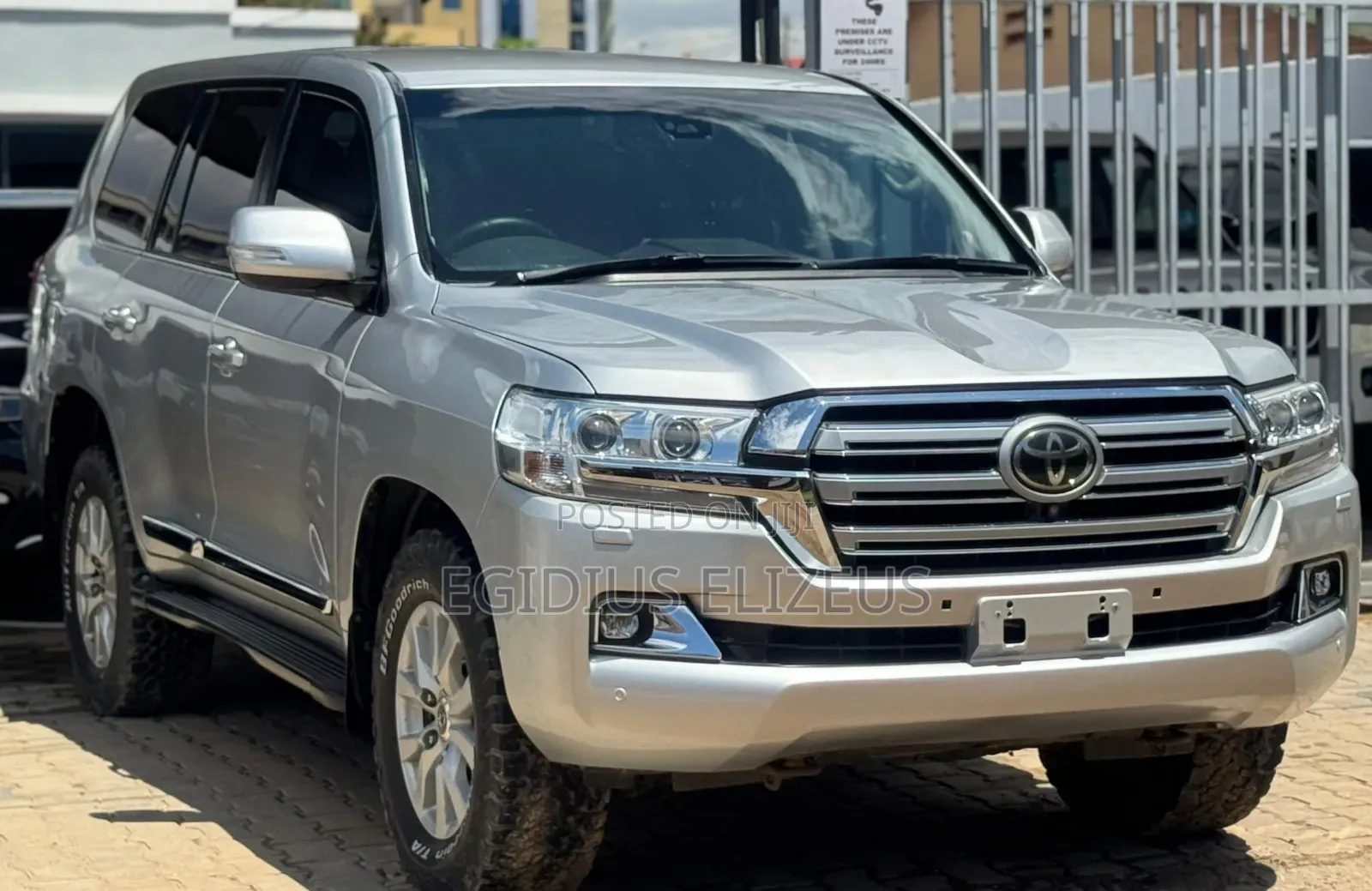 Toyota Land Cruiser 2017 Silver