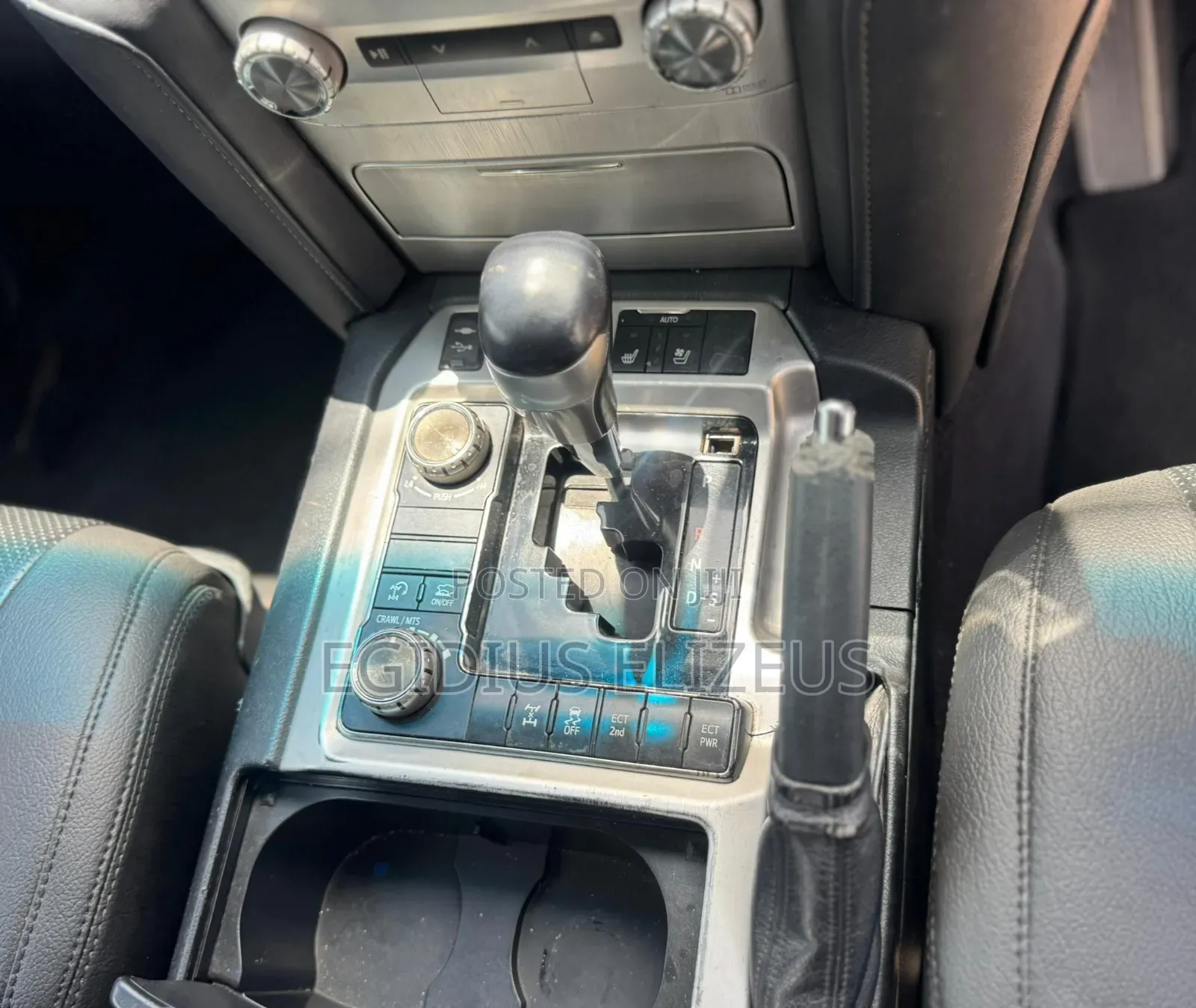 Toyota Land Cruiser 2017 Silver