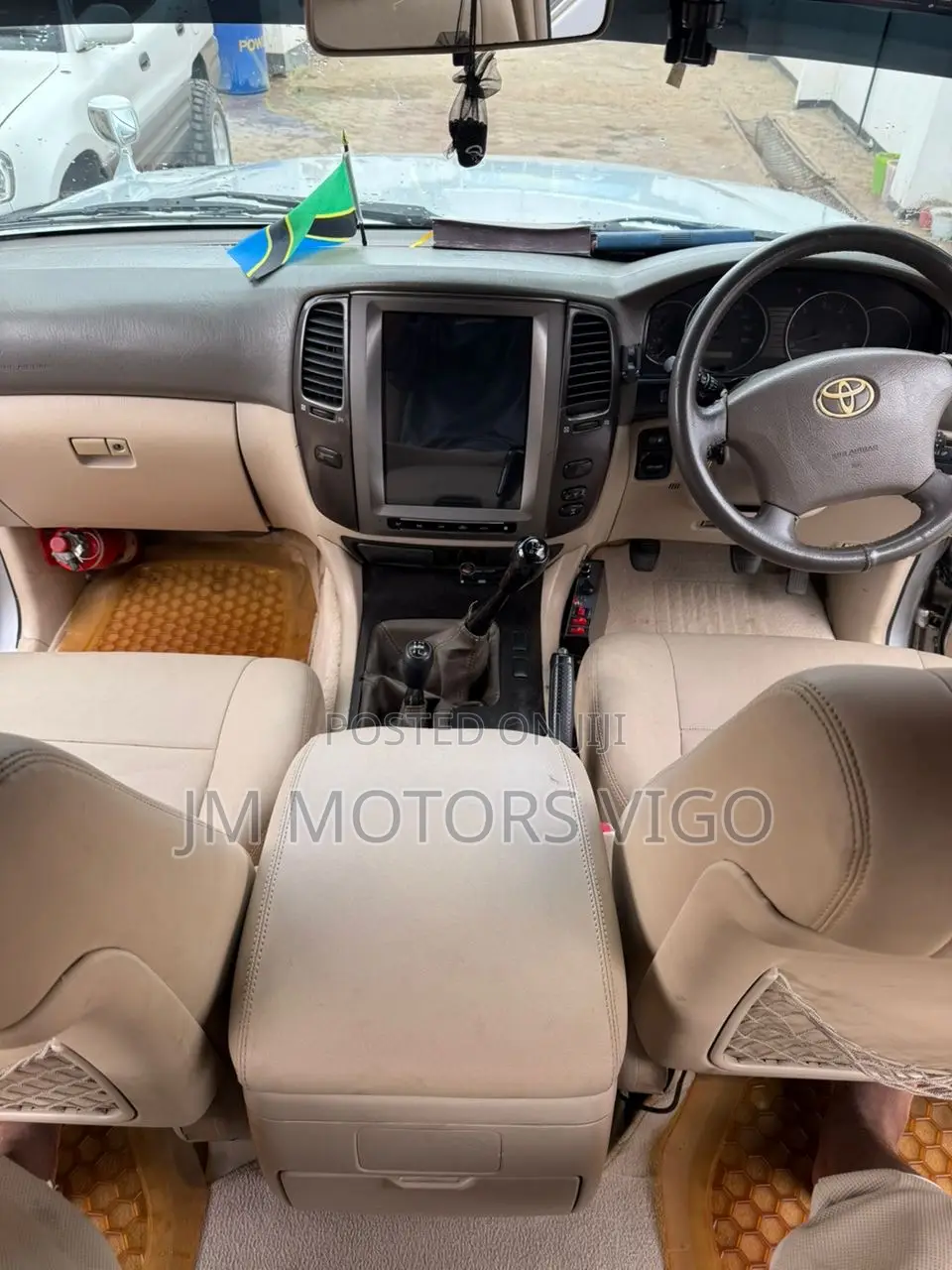Toyota Land Cruiser 100 4.2 2006 Silver