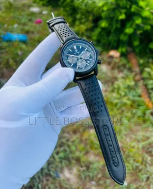 Poedagar Watch ( Yenye Mikanda Ya Ngozi)