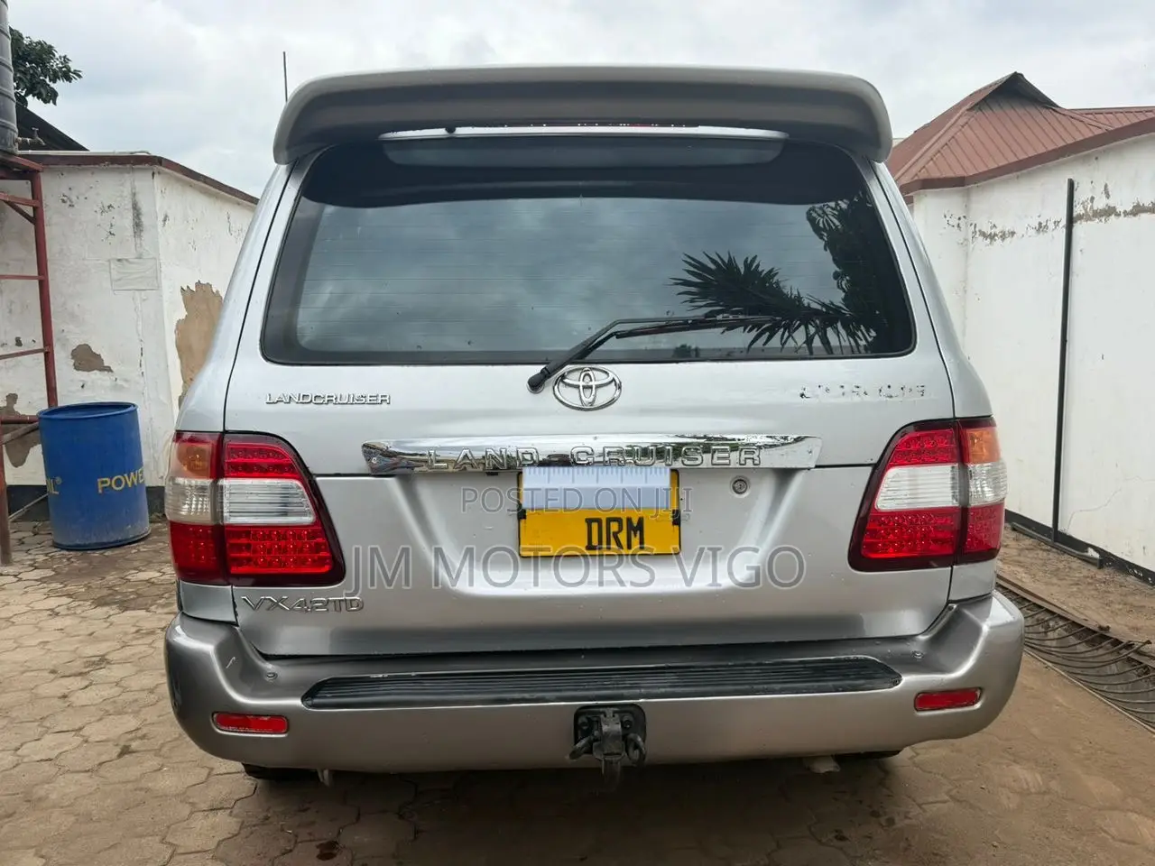 Toyota Land Cruiser 100 4.2 2006 Silver