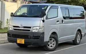 Toyota Quantum 2007 Silver