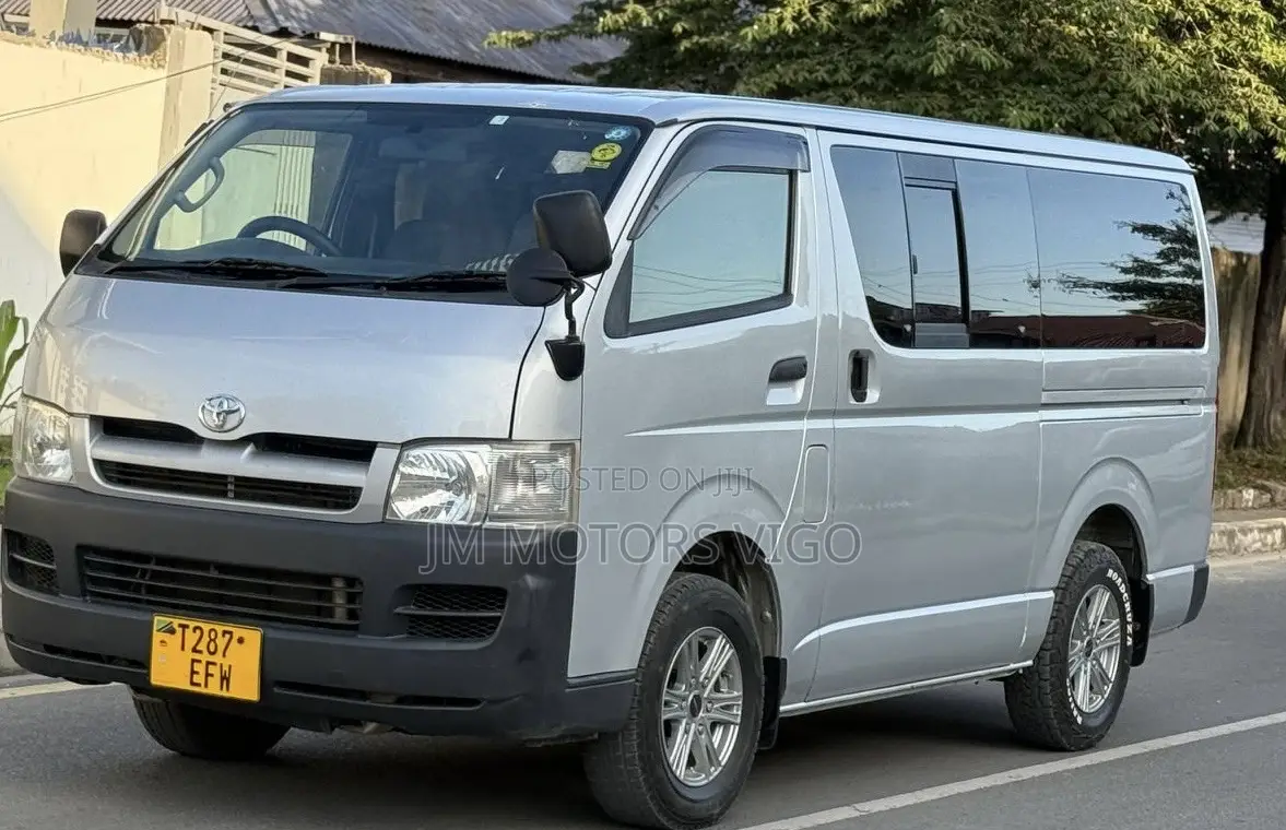 Toyota Quantum 2007 Silver