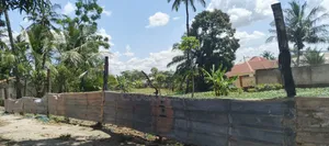 Kiwanja Cha Kuuza