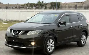 Nissan X-Trail 2014 Green
