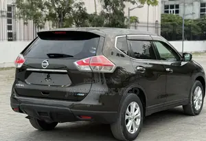 Nissan X-Trail 2014 Green