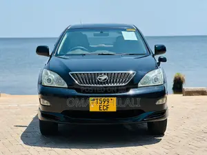 Toyota Harrier 2004 Black