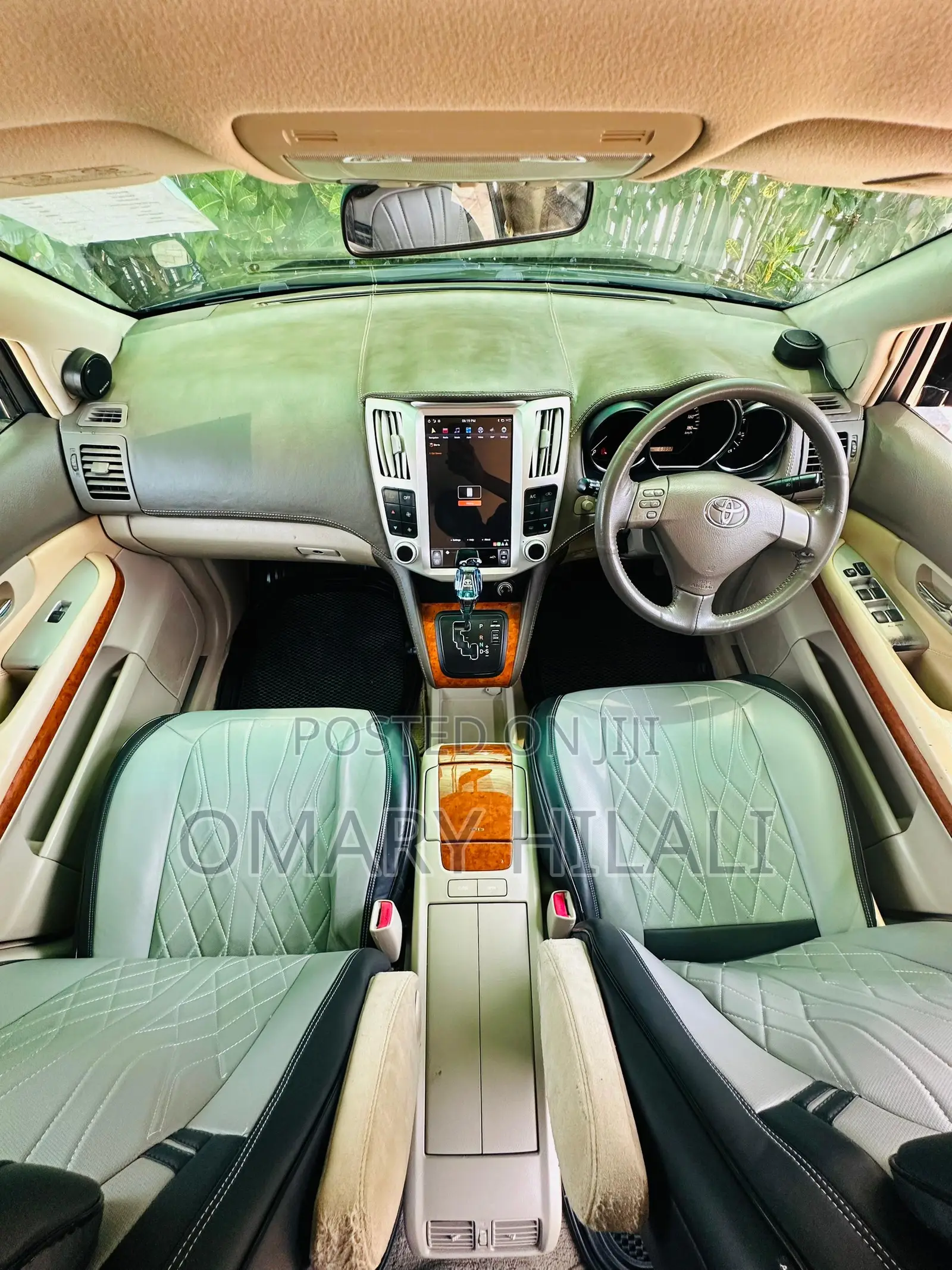 Toyota Harrier 2004 Black