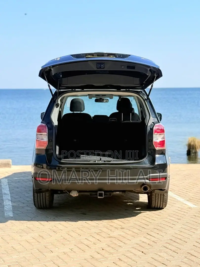 Subaru Forester 2013 Black