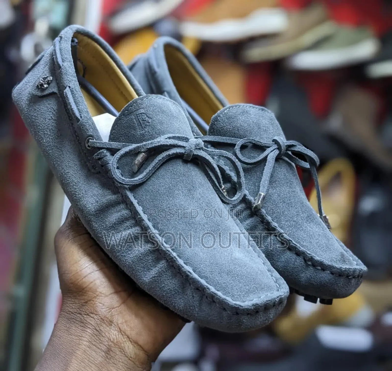 Viatu or Shoes or Footwears Very Very and Most Elegant or Totally Nice