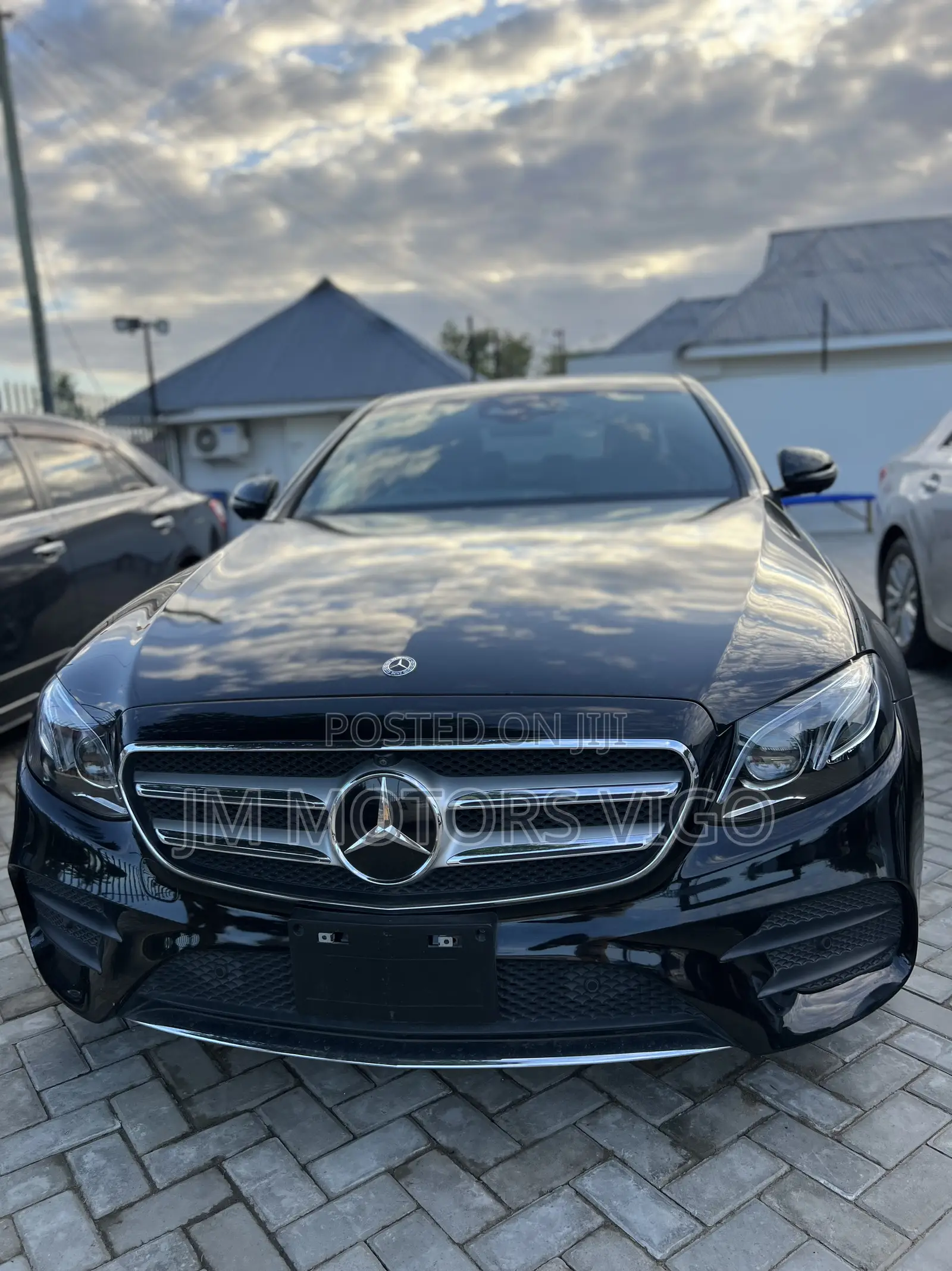 Mercedes-Benz E250 2016 Black