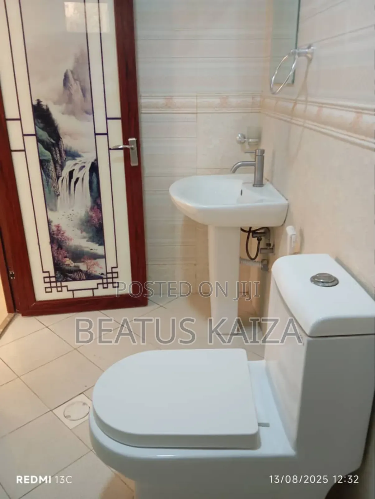 5bdrm Block of Flats in Msasani Beach for sale