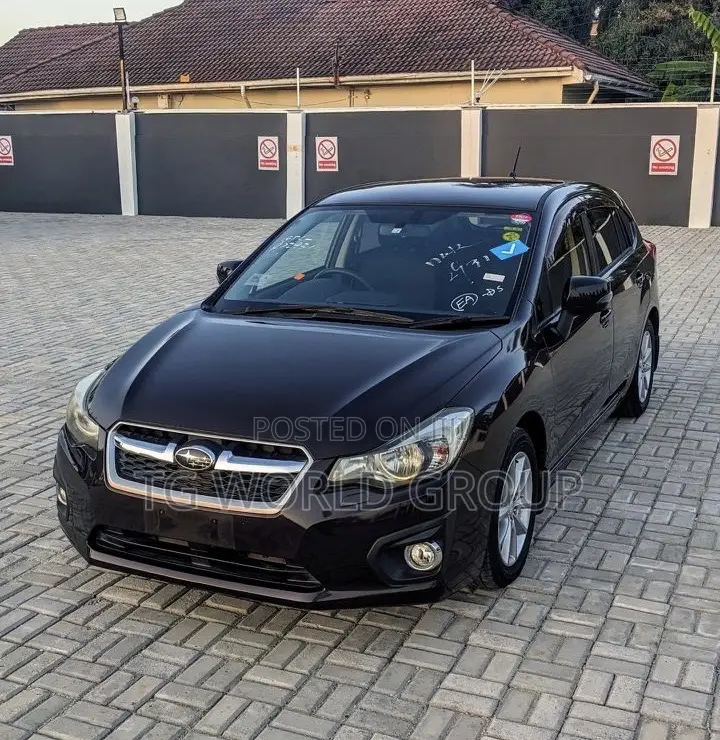 Subaru Impreza 2.0i Hatchback 2012 Black