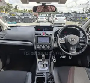 Subaru Impreza 2.0i Hatchback CVT 2012 White