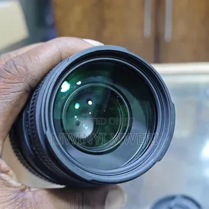 Sigma 70-300mm F/4-5.6 Dg Macro Lens for Nikon F