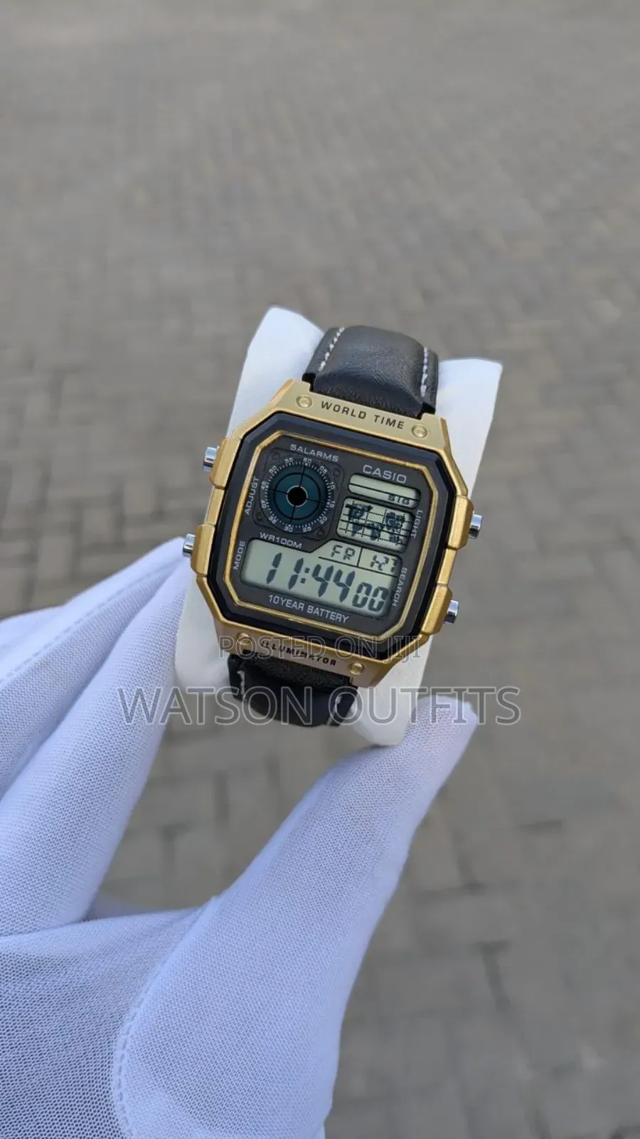 Men's Watches or Saa Very Best and High Quality Waterproof