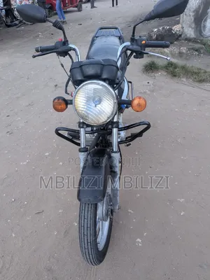 TVS HLX 125 2024 Black