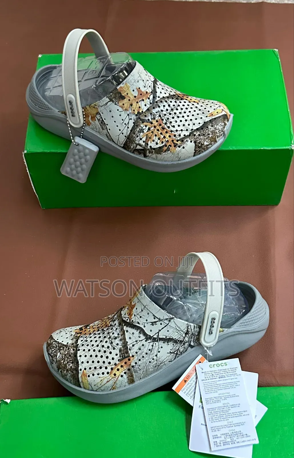 Ladies or Women's Crocs Ride Very Very Classic