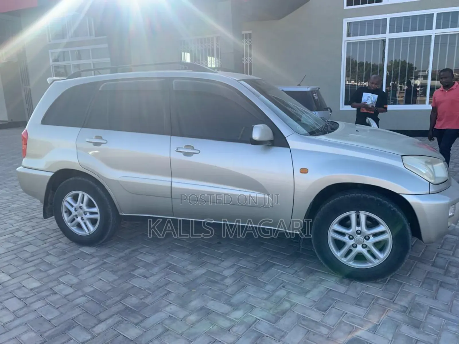 Toyota RAV4 2004 Gold