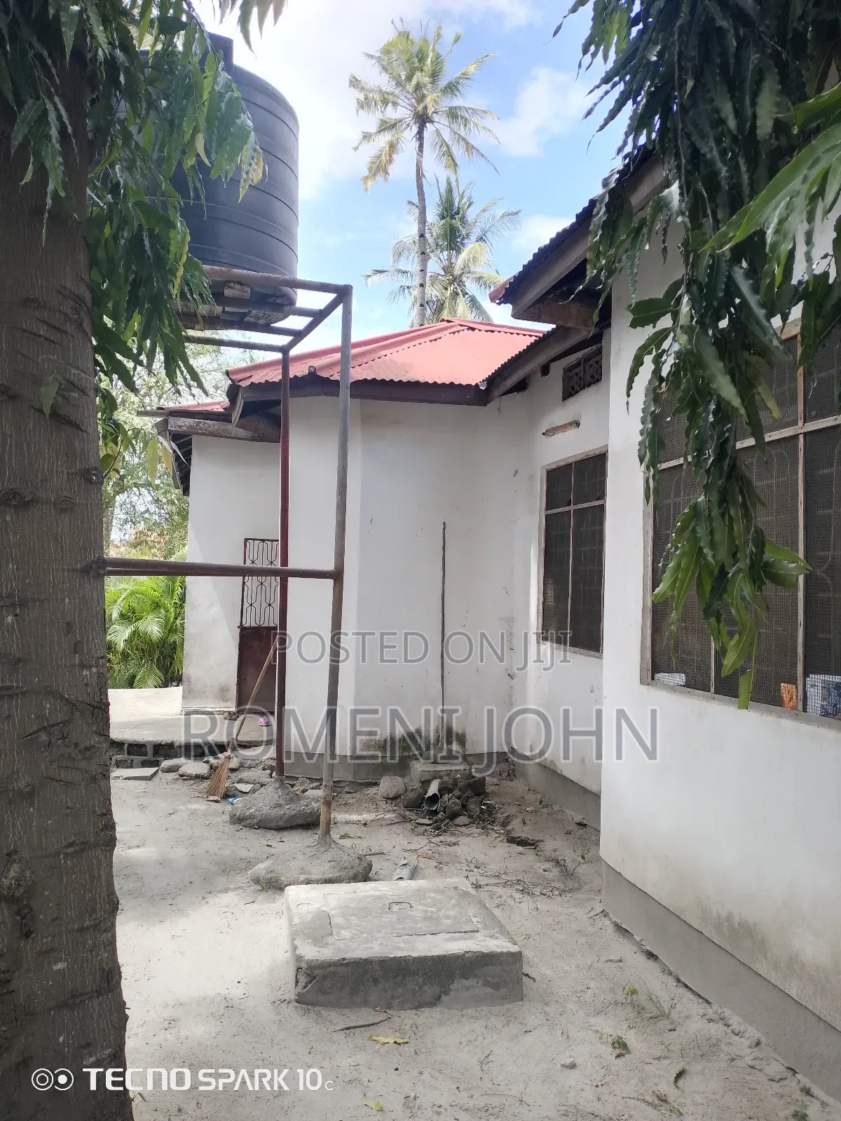 4bdrm House in Tanzania Daresalaam, Ilala for sale