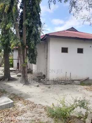 4bdrm House in Tanzania Daresalaam, Ilala for sale